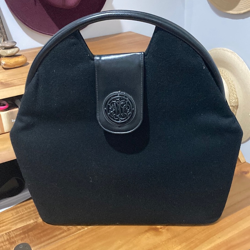 VTG Black Felt handbag 17” x 16” (to top of handle-13.5 to top of buckle).